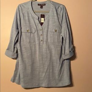 Gloria Vanderbilt ladies blouse